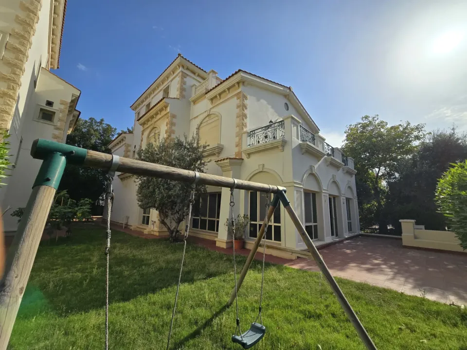 House For Rent in Abu Al Hasaniya