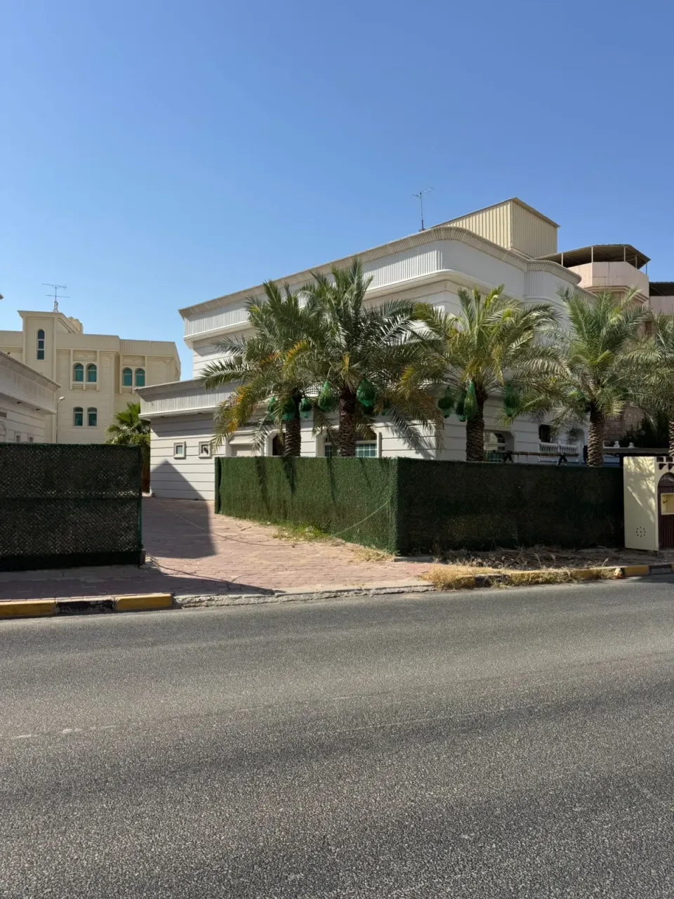 بيت للبيع في مبارك الكبير