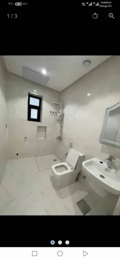 Apartment For Rent in West Abdullah Al Mubarak Almajd