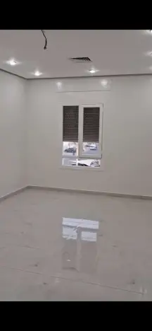 Apartment For Rent in West Abdullah Al Mubarak Almajd