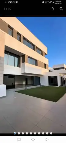 فيلا فاخرة في المسيلة (إطلالة بحرية جزئية