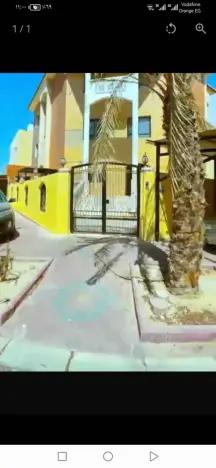 فرصة سكنية في منطقة الدسمة (ق١) - موقع زاوية مميز