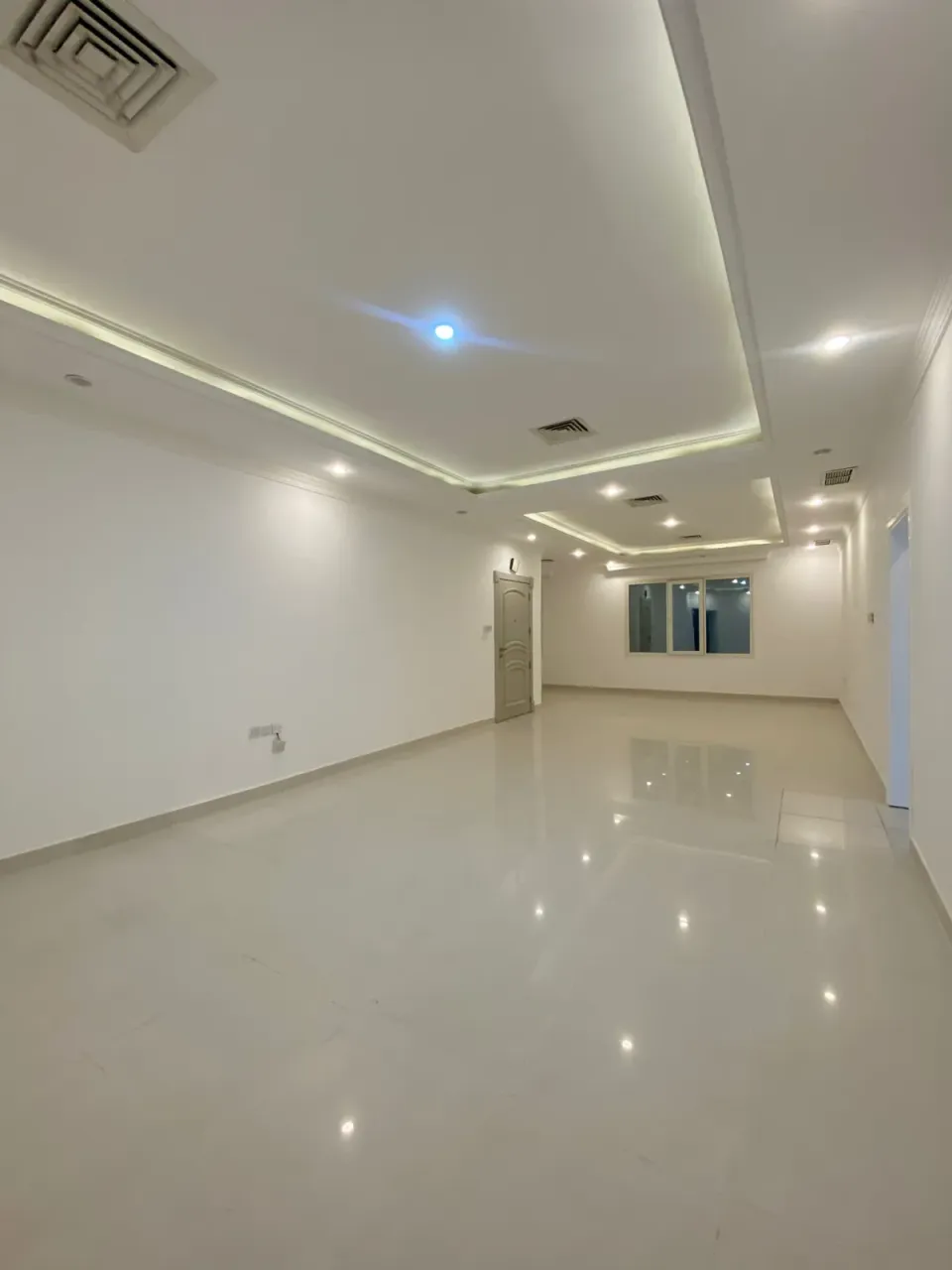 Apartment For Rent in Rumaithiya