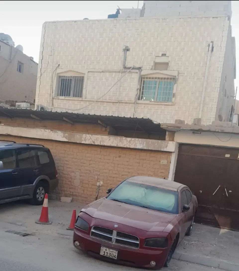 للبيع بيت بالسالميه ق١٢