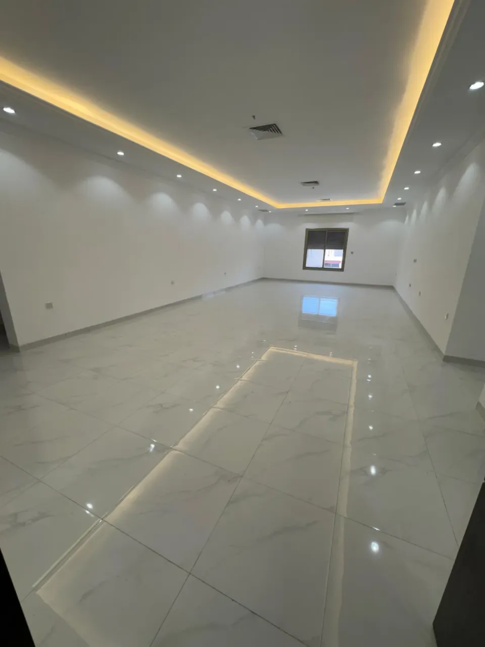 Land For Rent in Mishrif