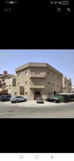 ​🏠 فرصة استثمارية مميزة في المنقف | فيلا للبيع