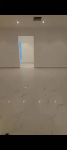 Apartment For Rent in Salwa