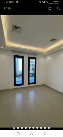 شقة واسعة بتصميم عصري وإطلالات مميزة في قلب منطقة المسائل