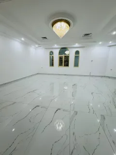 فيلا للإيجار بالرميثية زاوية عبارة عن دورين ٨ غرف