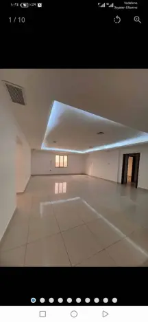 ​🏠 شقة فاخرة للإيجار في العمرية (مجددة بالكامل